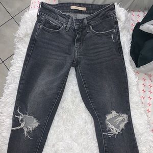 Women’s Jeans